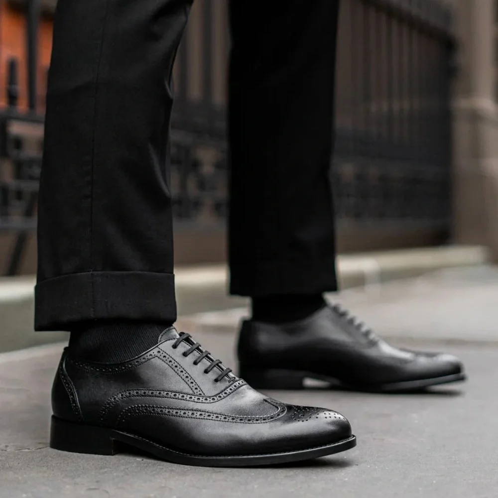 Classic Black Leather Brogues Men’s Shoes